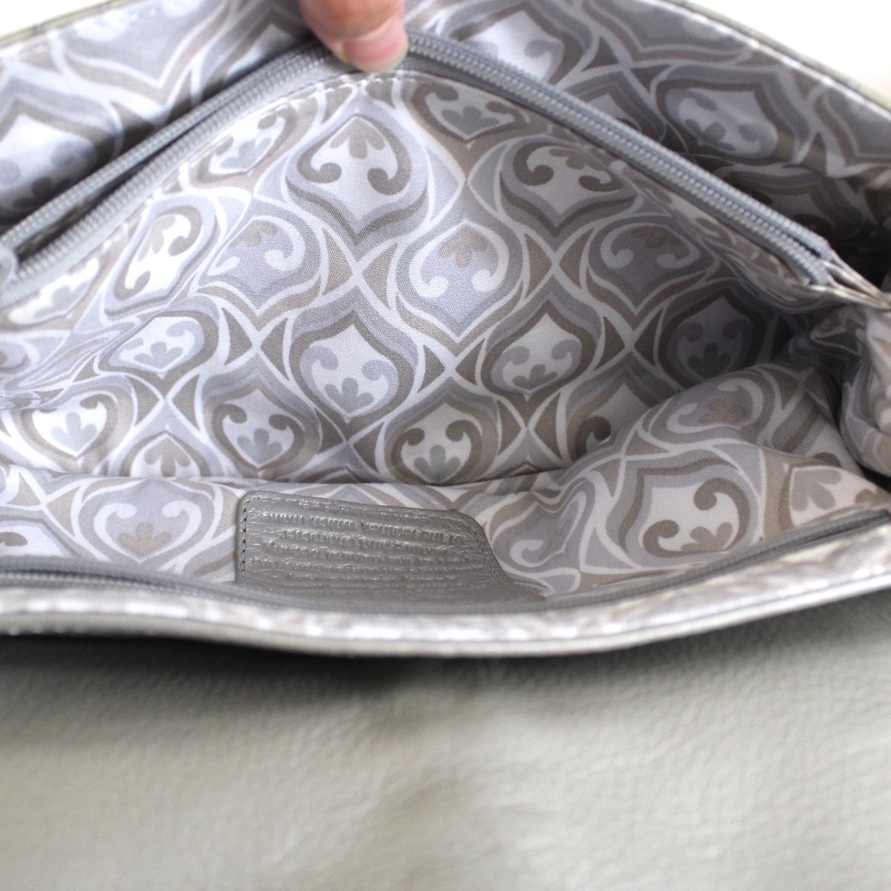 Brighton Shoulder Bag! :) - Picture 7 of 8